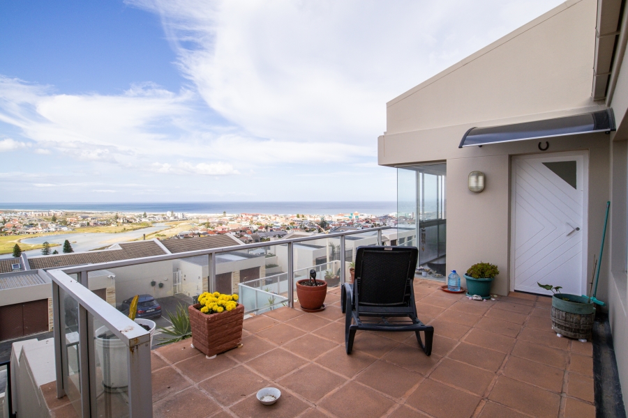 3 Bedroom Property for Sale in Muizenberg Western Cape